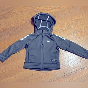 Boys Nike Therma-Fit Elite Zipped Hoodie, size 4